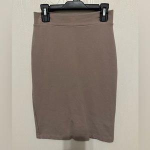 Charlotte Russe skirt pencil skirt with slit in back